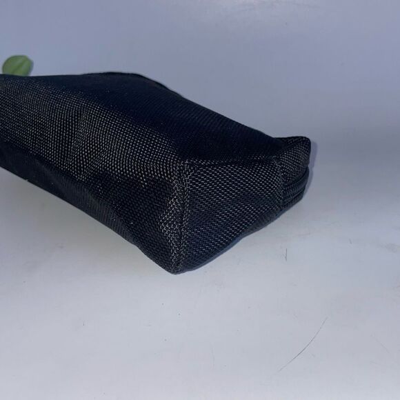 TUMI Cosmetic Bag - Picture 6 of 9